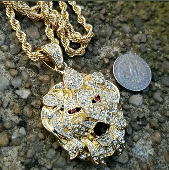 Iced out Hip Hop Lab Diamonds Lion Head Pendant & - Picture 3 of 4